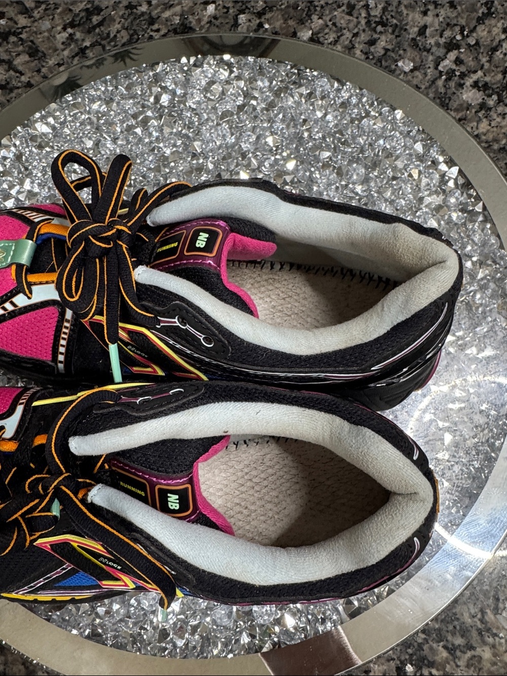 New Balance mock 1906R Neon nights Athletic Sneakers M6 W 7.5 EUC - Picture 13 of 16